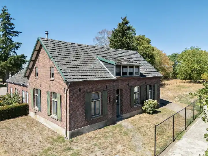 Twee-onder-één-kap te koop: Snelkensstraat 4, Verspreide huizen Sevenum Sevenum