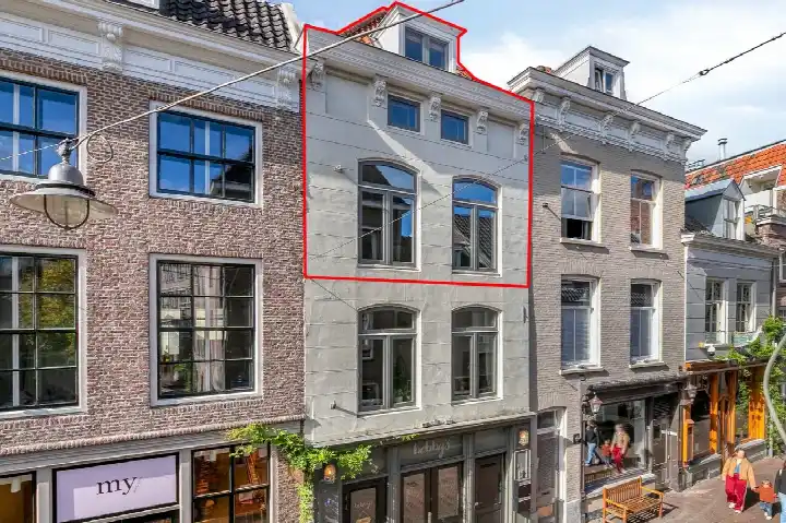 Apartment for sale: Snellestraat 46B, Binnenstad centrum 'S-Hertogenbosch