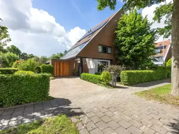 Twee-onder-één-kap te koop: Snip 9, Piccardthof Groningen