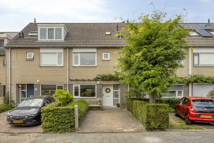 Terraced house for sale: Snuifmolenerf 35, Molenbuurt Gouda