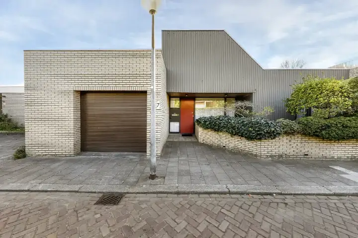 Tussenwoning te koop: Socrateslaan 7, Zuid 'S-Hertogenbosch