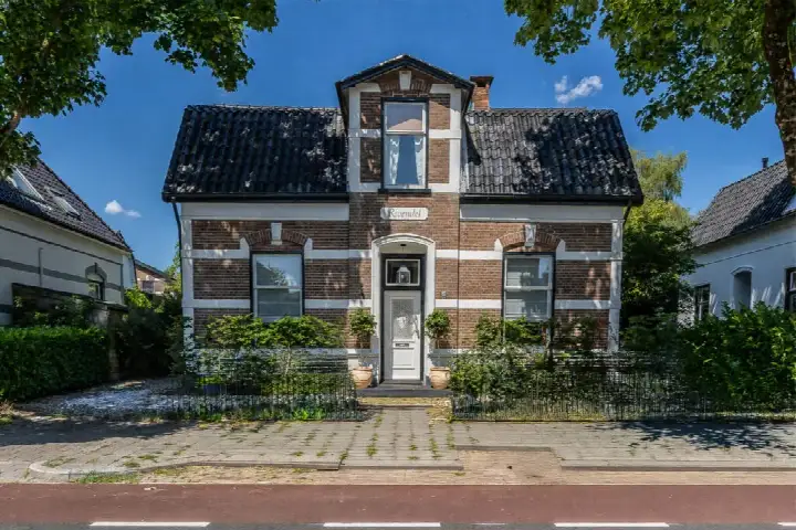 Detached house for sale: Soerenseweg 36, Spainkbos Apeldoorn