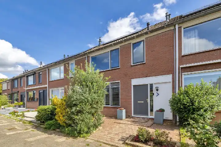 Tussenwoning te koop: Softbalpad 24, Kulck-Zuid Hellevoetsluis