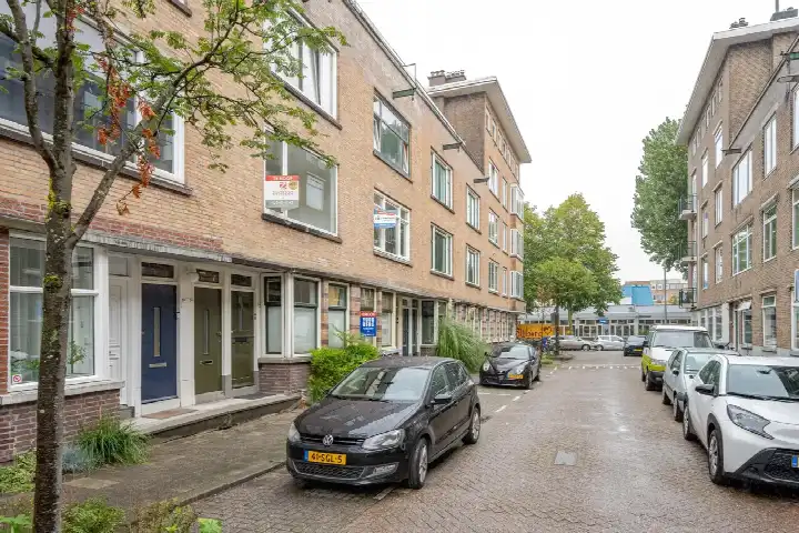 Apartment for sale: Sonmansstraat 7B01, Blijdorp Rotterdam