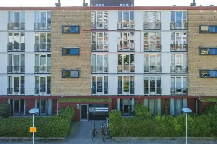 Apartment for sale: Spaaklaan 91, Kanaleneiland-Noord Utrecht