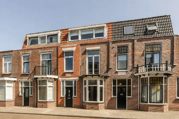 Hoekwoning te koop: Spaansevaartstraat 97, Soendabuurt Haarlem