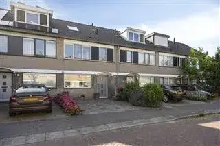 Tussenwoning te koop: Sparrendaal 59, Landschappenbuurt Amstelveen