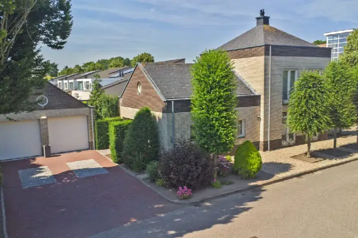 Vrijstaande woning te koop: Speelmanshof 1, Ammerzoden Ammerzoden