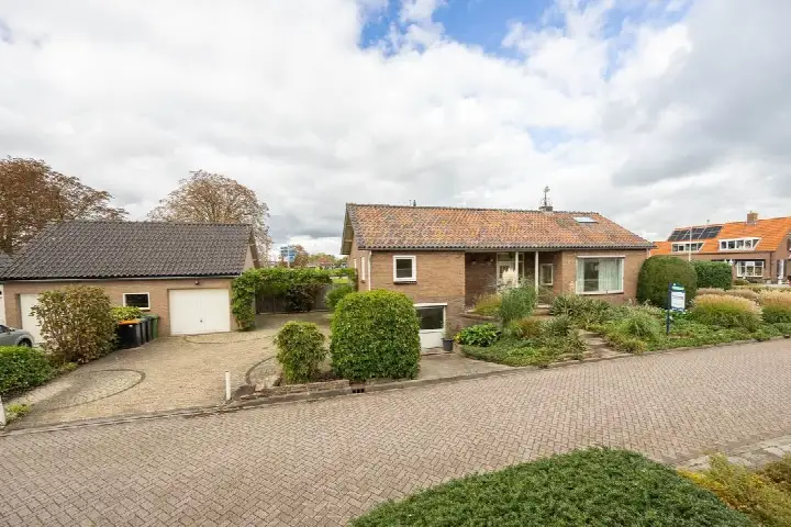 Vrijstaande woning te koop: Sperwerstraat 17, Nieuwkoop Nieuwkoop