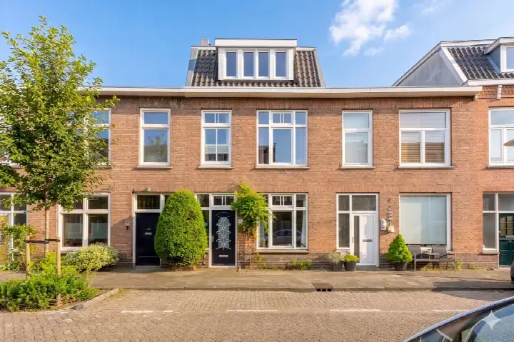 Tussenwoning te koop: Spieghelstraat 58, Dichterswijk Utrecht
