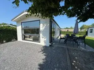 Vrijstaande woning te koop: Spijkweg 15, Buitengebied Biddinghuizen Biddinghuizen