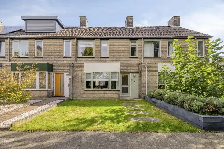 Tussenwoning te koop: Spinetstraat 64, Grauwe Polder 3 Etten-Leur