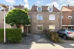 Terraced house for sale: Spirea 8, Achter het Raadhuis Nootdorp
