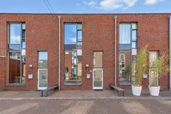 Terraced house for sale: Spoorbrughof 36, Welgelegen Apeldoorn