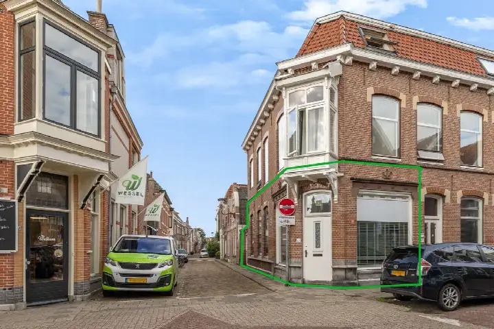 Appartement te koop: Spoorstraat 67, Spoorbuurt Alkmaar