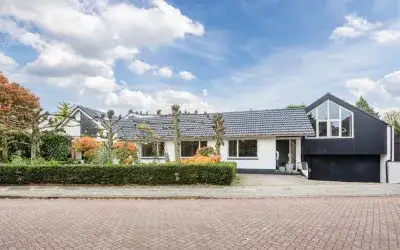 Detached house for sale: Sportlaan 32, Losser-Oost Losser