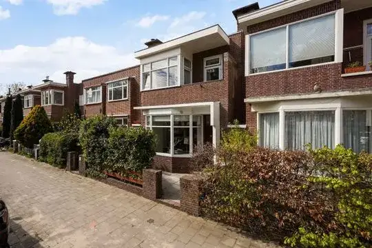 Terraced house for sale: Sportlaan 53, Vogelwijk 'S-Gravenhage