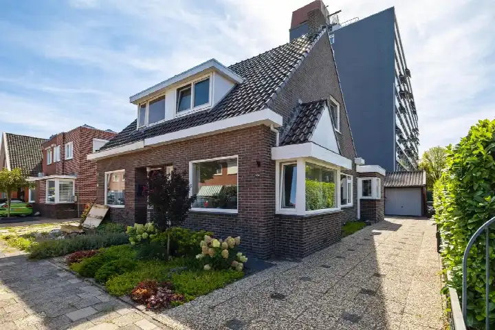 Semi-detached for sale: Sportterreinstraat 104, Gorecht-Noord Hoogezand