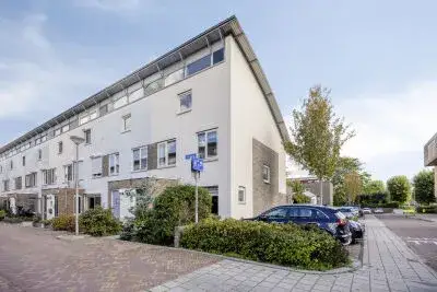 Hoekwoning te koop: Spuisluis 111, Polderpeil-West Alphen Aan Den Rijn