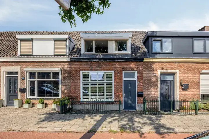 Tussenwoning te koop: St.-Elisabethstraat 80, Centrum Vught
