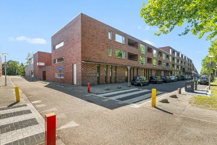 Appartement te koop: St.-Pietersberg 23, Veldhuizen De Meern