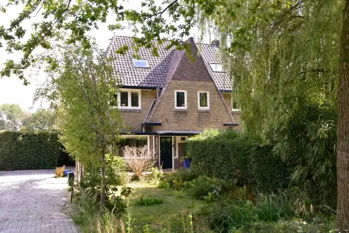 Twee-onder-één-kap te koop: Stadhouderslaan 134, Soestdijk Soest