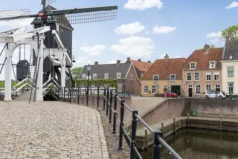 Terraced house for sale: Stadshaven 18, Heusden Heusden (Gem. Heusden)