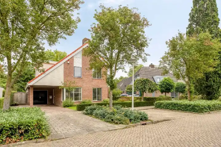 Vrijstaande woning te koop: Stalmeesterslaan 54, Malden-West Malden