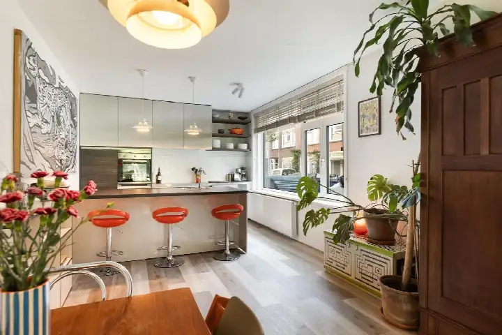 Apartment for sale: Statenweg 54D, Blijdorp Rotterdam