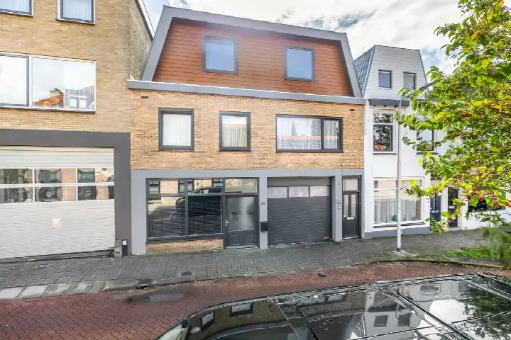 Appartement te koop: Stationsstraat 100, Pijnacker-Centrum/Dorp Pijnacker