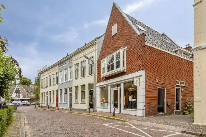Appartement te koop: Stationsstraat 15, Abcoude-Noordoost Abcoude
