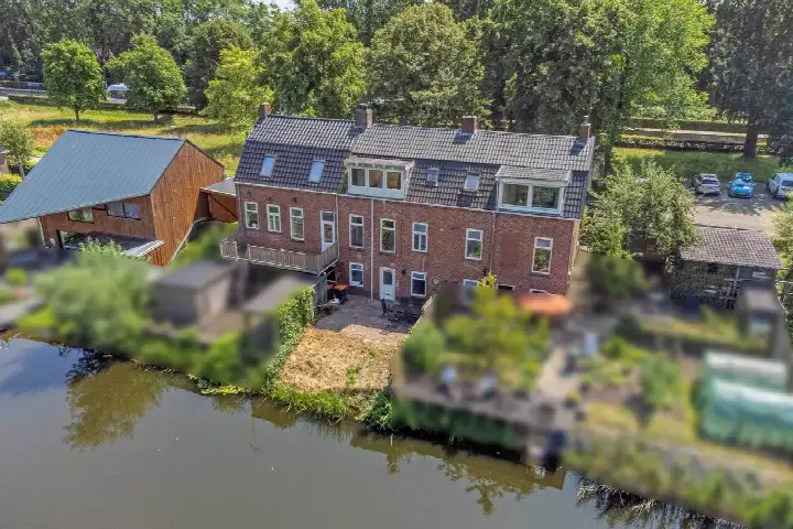 Tussenwoning te koop: Stationsstraat 29, Nieuweschans De Bron Bad Nieuweschans