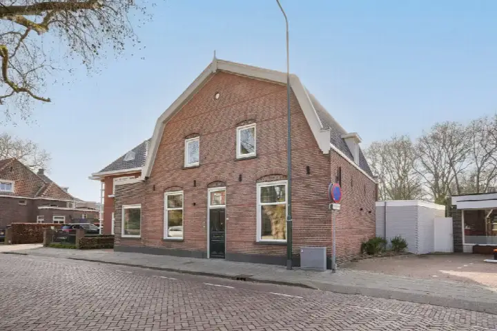 Vrijstaande woning te koop: Stationsstraat 34, Veghel Centrum Veghel