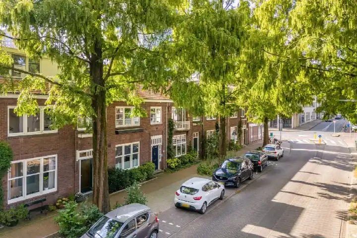 Hoekwoning te koop: Stationsstraat 69F, Oud West Zaandam