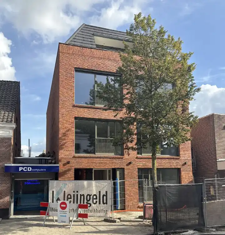 Appartement te huur: Stationsstraat 89B, Centrum Waalwijk