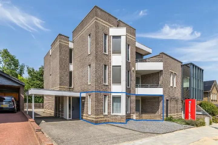 Appartement te koop: Stationstraat 200, Nuth Nuth