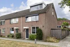 Hoekwoning te koop: staverdenhoek 9, Helmerhoek-Zuid Enschede