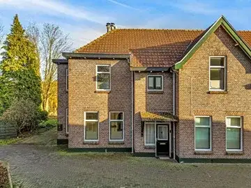Tussenwoning te koop: Steeleiland 3, Voorstad Roermond