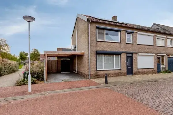 Hoekwoning te koop: Steensedijk 17, Zoetevaart Hulst