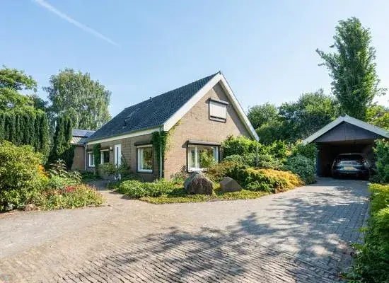 Vrijstaande woning te koop: Stegingepad 15, Zuidbarge Emmen