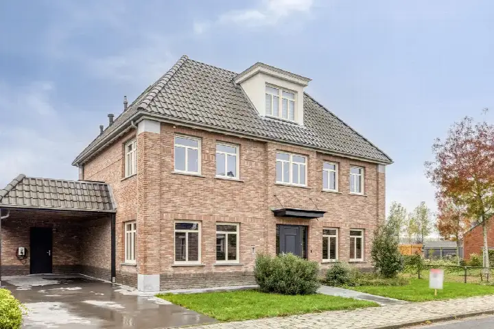 Detached house for sale: Steigerschuit 5, Breskens Breskens
