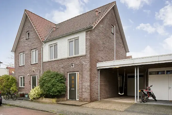 Tussenwoning te koop: Stelplaats 43, Berflo Es Noord Hengelo
