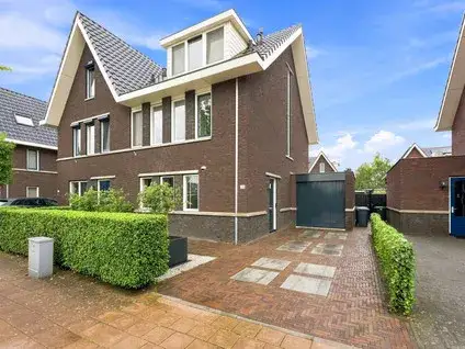 Twee-onder-één-kap te koop: Stenen Kamer 28, Klein Alblas Alblasserdam