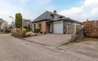 Detached house for sale: Stephensonstraat 92, Noordscheschut kern Hoogeveen