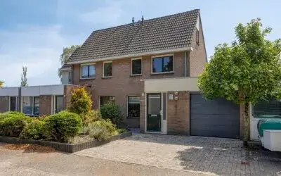 Tussenwoning te koop: Sterappel 49, Bogerd-Vijfhuis Uden