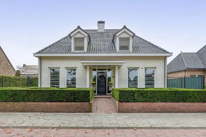 Detached house for sale: Sterkselseweg 40, Maarheeze Maarheeze