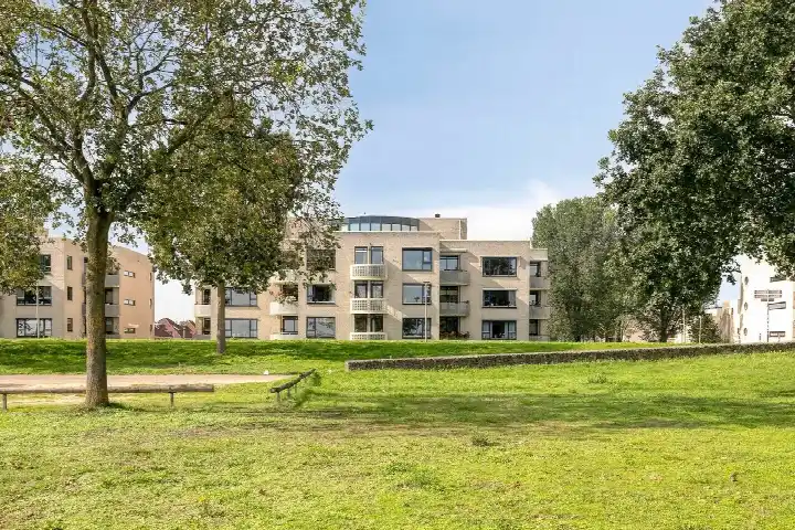 Appartement te koop: Sterrekruid 105, Tweede woonwijk Zeewolde