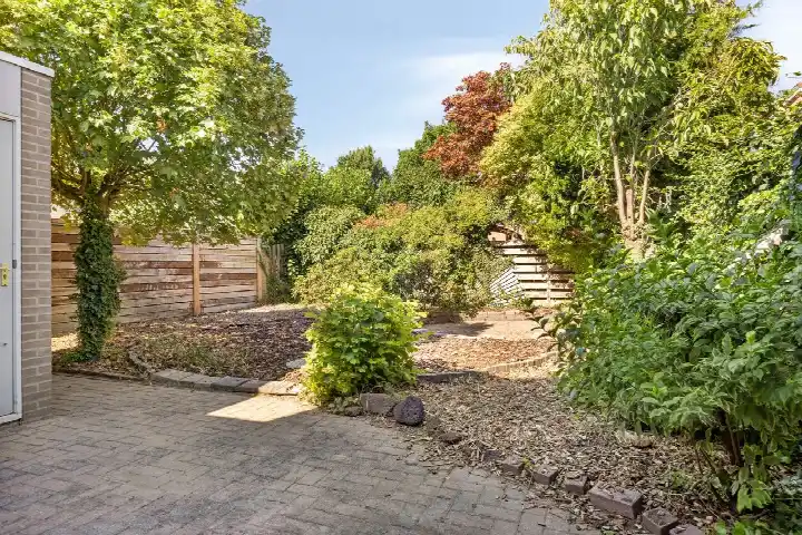 Corner house for sale: Sterremuur 1, Landweert 3 Venray