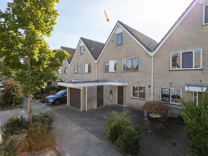 Tussenwoning te koop: Sterrenlaan 112, Sterrenbuurt Bleiswijk