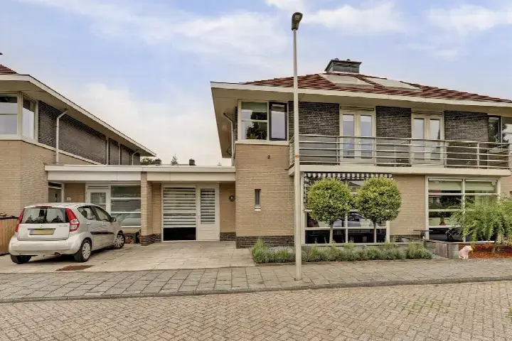 Terraced house for sale: Sterrenlaan 9, Zuidplas 90 Waddinxveen